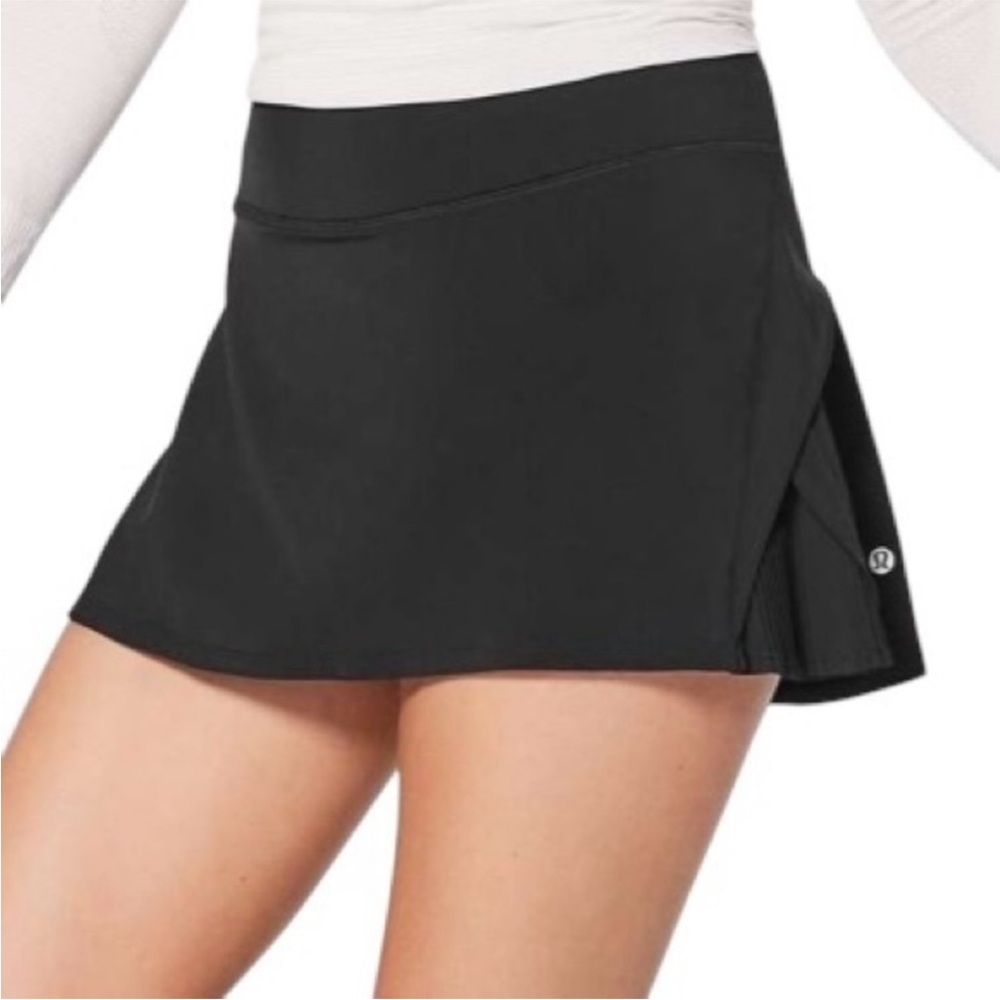 Lululemon Black Play Off The Pleats Skirt 13" Athletic Lined Size 12 W8824R